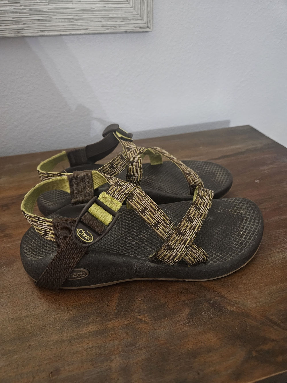 Chaco Women's Strappy Sandals in Yellow and Brown Size 7 Hiking Waterproof